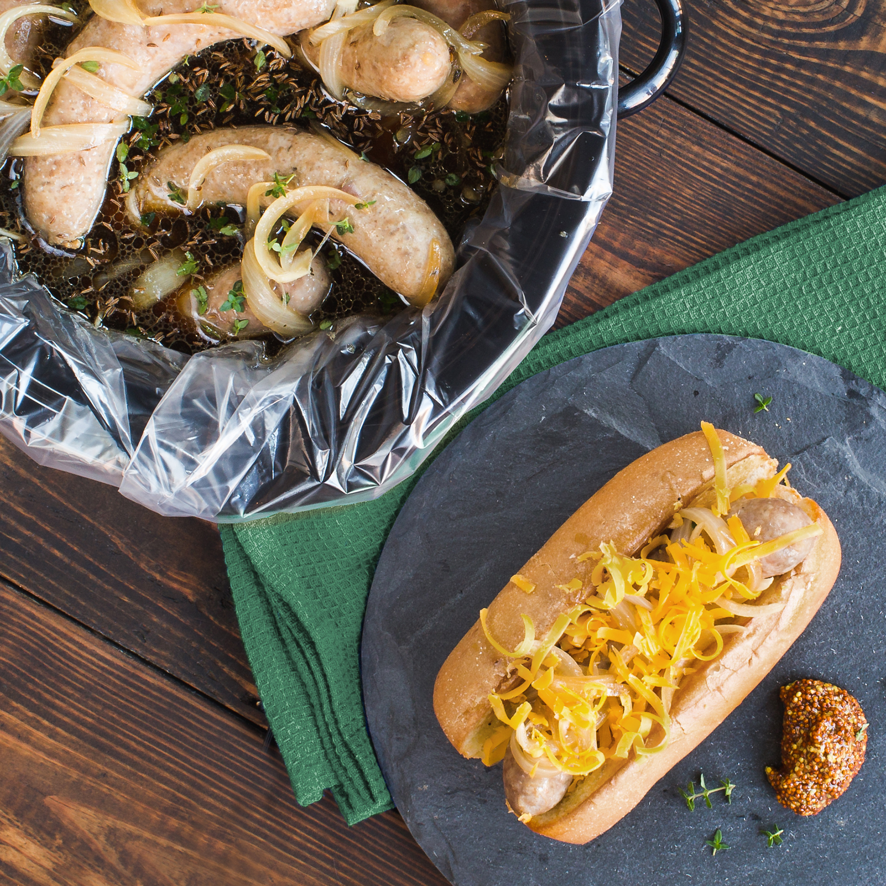 Easy Beer Bratwurst | Reynolds Brands
