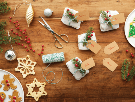 Parchment Paper Cookie Bundles, a Sweet Cookie Gift Idea