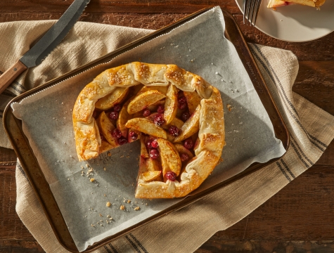 These Pre-Cut Parchment Paper Sheets Make Life and Cooking Easier