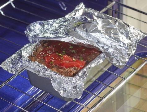 Can You Put Aluminum Foil in the Oven?