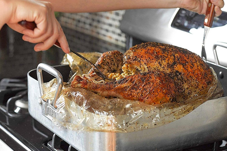 How to Cook a Turkey {in an Oven Bag} - Cooking Classy