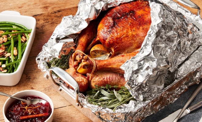 Disposable turkey roasting pan