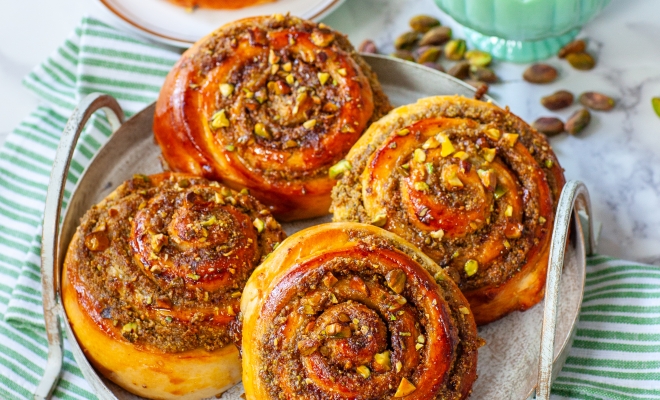 
Pistachio Honey Cinnamon Rolls
