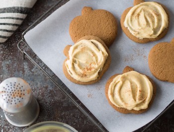 Pumpkin-Shaped Spice Cookies