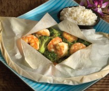 Ginger Shrimp &amp; Broccoli en Papillote