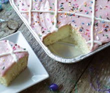 Easy Vanilla Cake Recipe for Easter