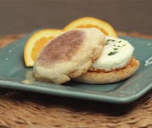 Easy Cheesy Poached Eggs